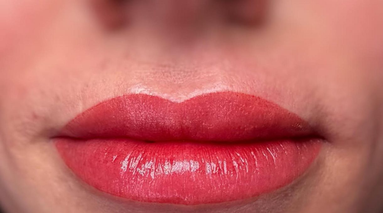 before and after lip liner correction