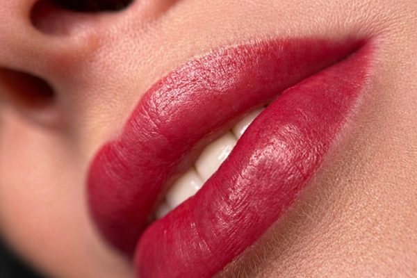 Will A Lip Liner Tattoo Look Like A Harsh 90s-Style Dark Outline During Healing?