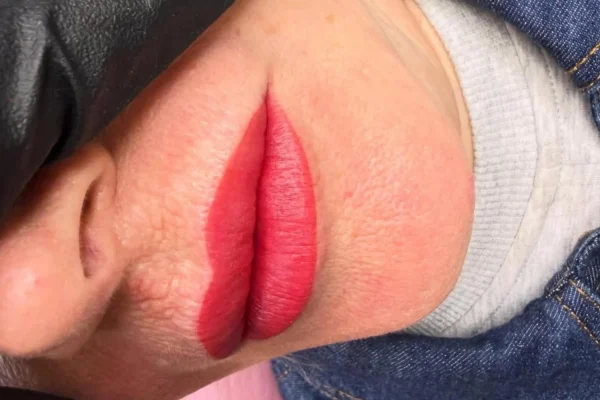 Can A Lip Tattoo For Men Hide A Split-Lip Scar Naturally?