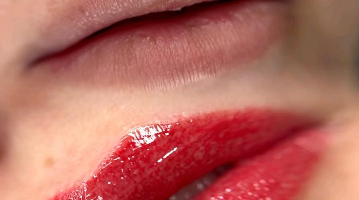 before and after lip shading tattoo