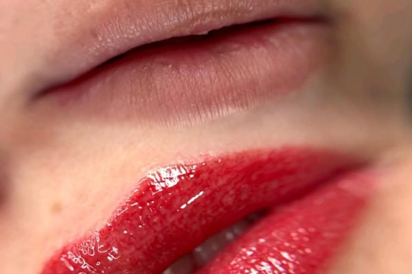 Lip Line And Shading Vs Traditional Lip Liner Tattoo