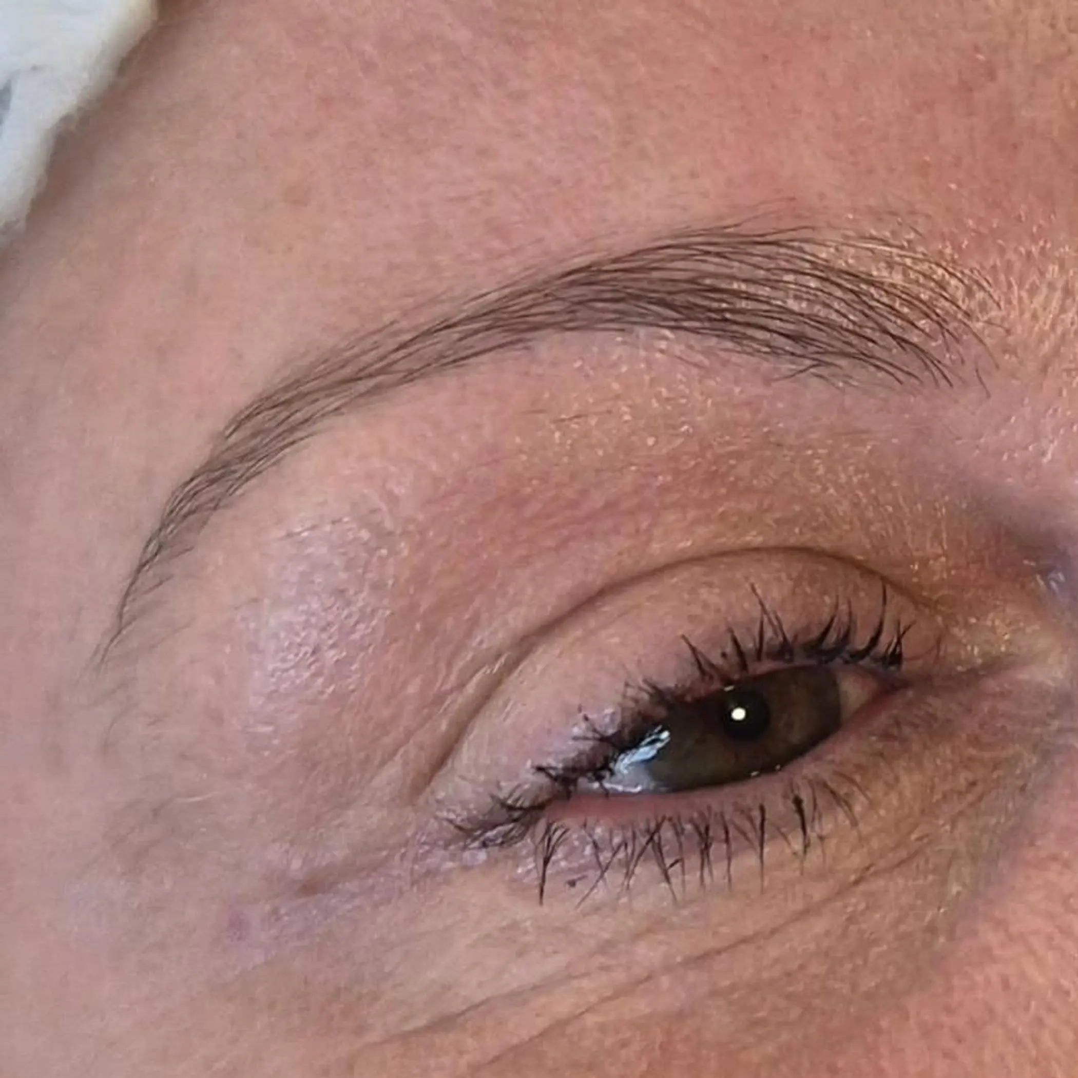 healing stages after brow tattoo