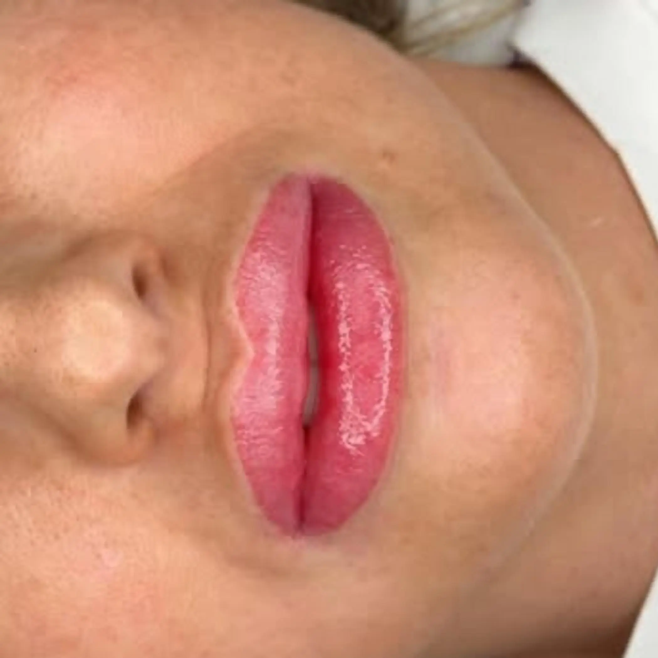 lip tattoo procedure step by step