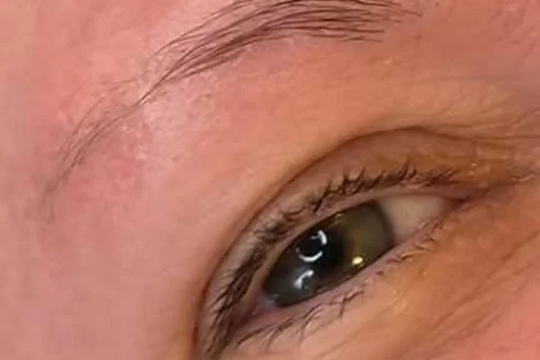 Does Microblading Hurt? What To Expect In Australia