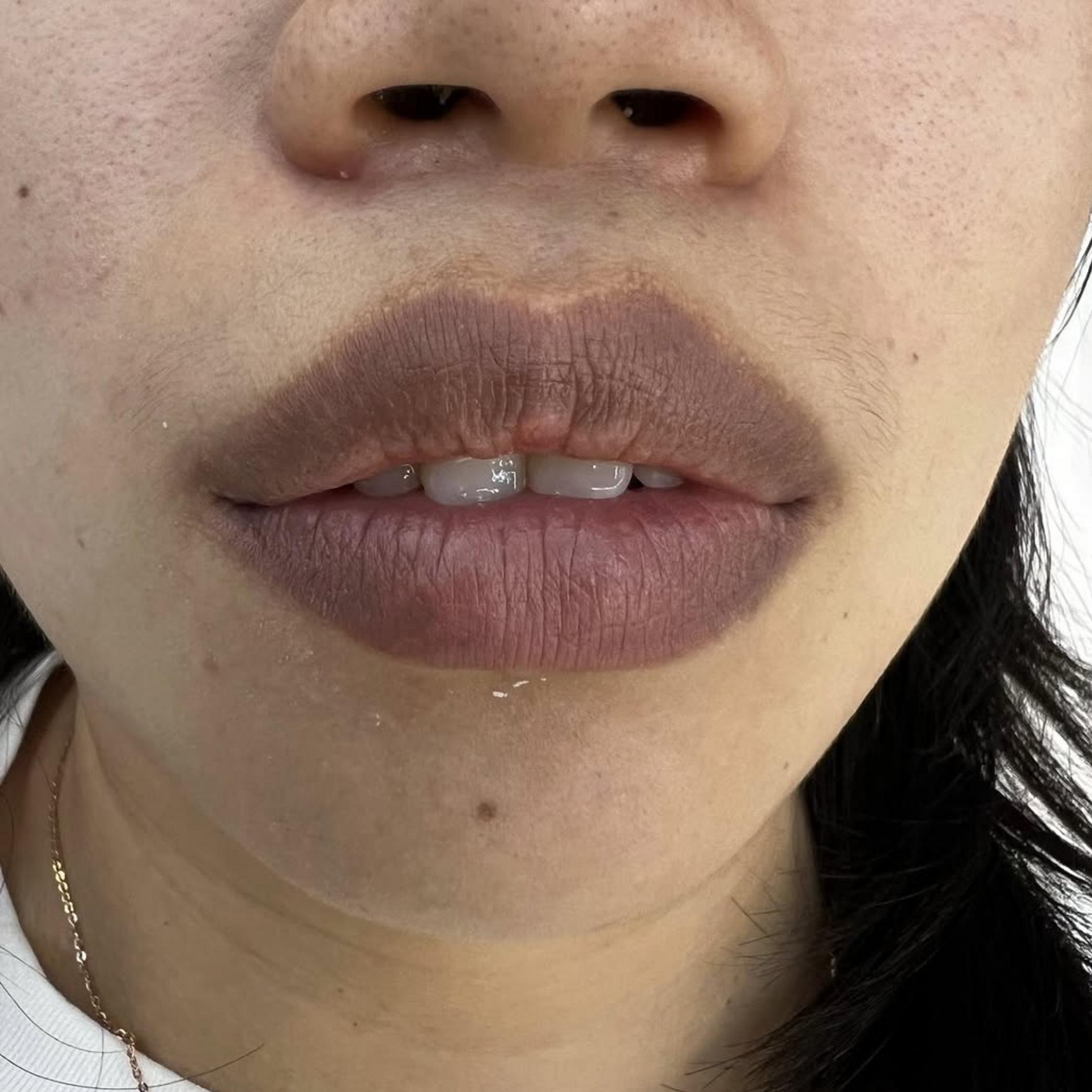 natural looking permanent lip liner result
