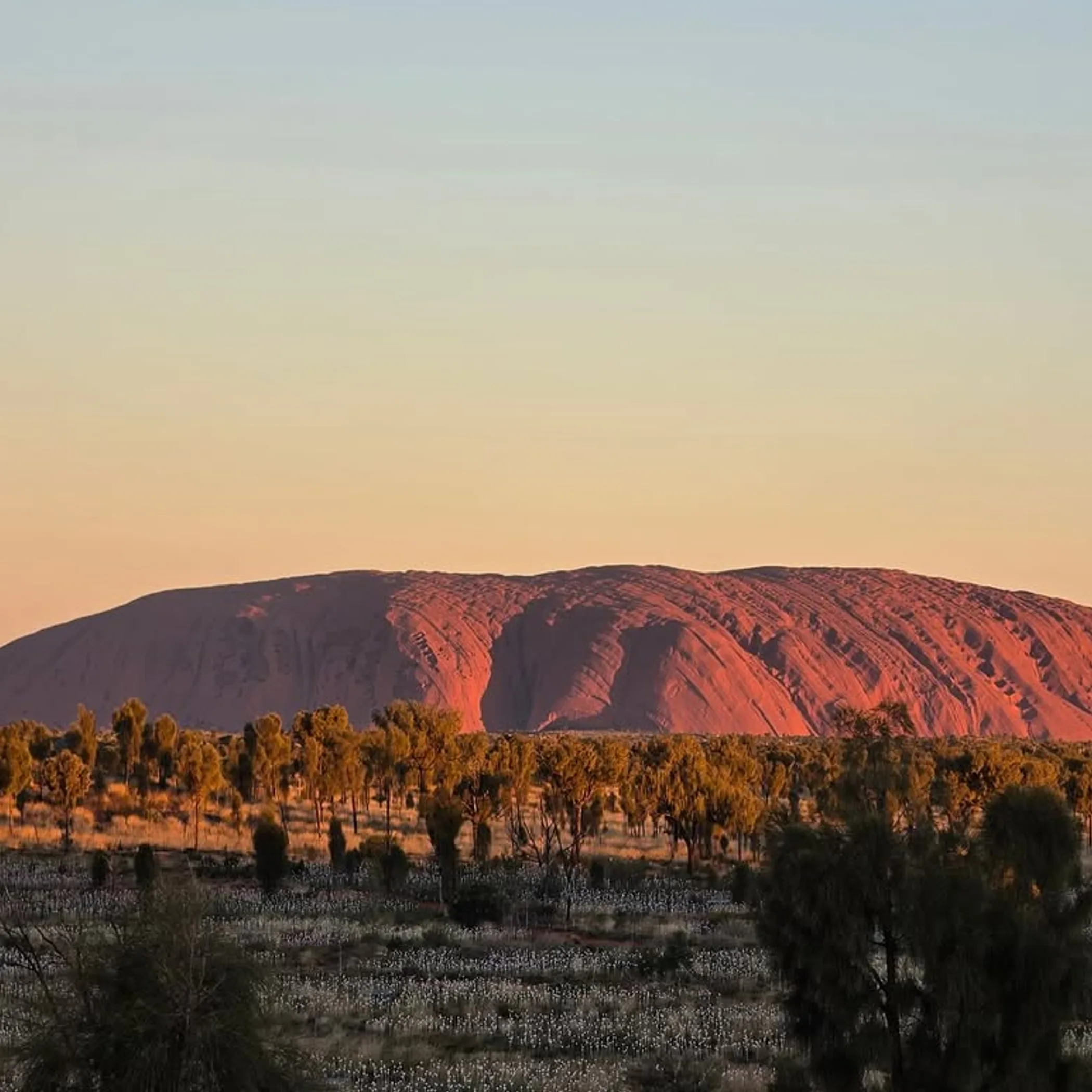 uluru under clear skies