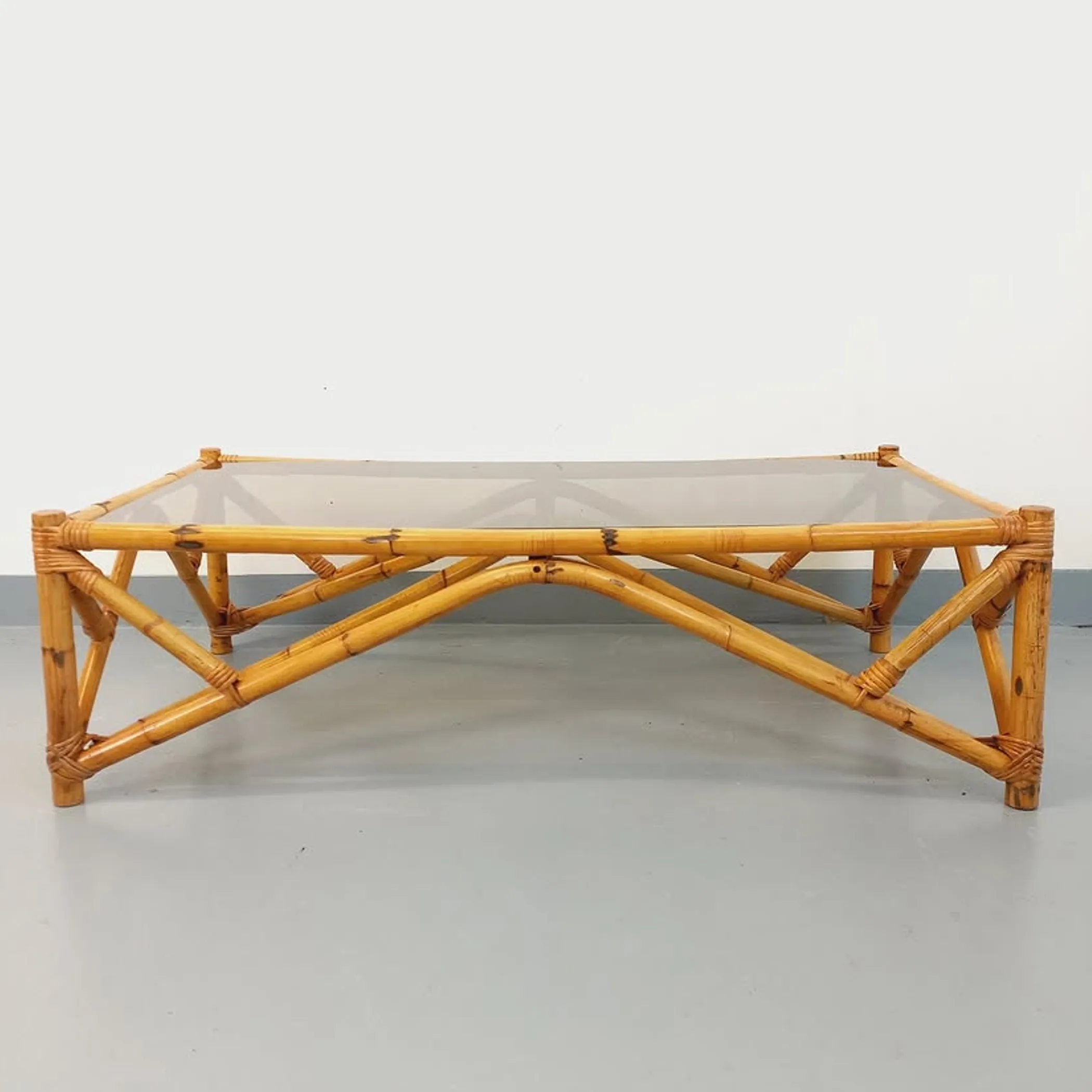 secondhand vintage furniture for reuse